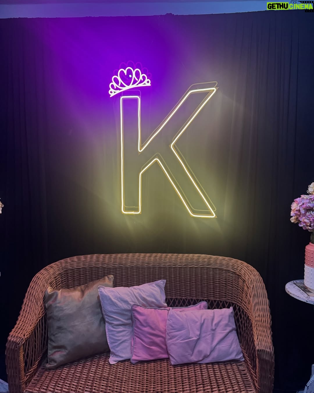 Karina 'La Princesita' - 159.7K Likes - Pre show del finde