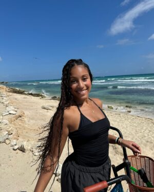 Karma Bridges Instagram - Paraíso🐚