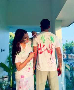 Kasturi Chhetri Instagram - Wishing you a vibrant and colorful Happy Holi filled with love and happiness💚💛❤️💙🩷