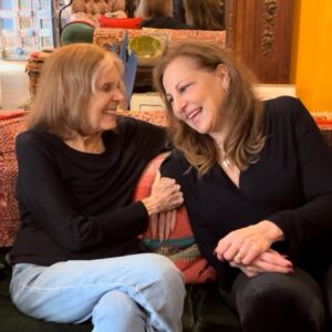 Kathy Najimy Instagram - Happy 91st Birthday to my cherished longtime friend and Goddess of the Universe @gloriasteinem 
You are my everything.