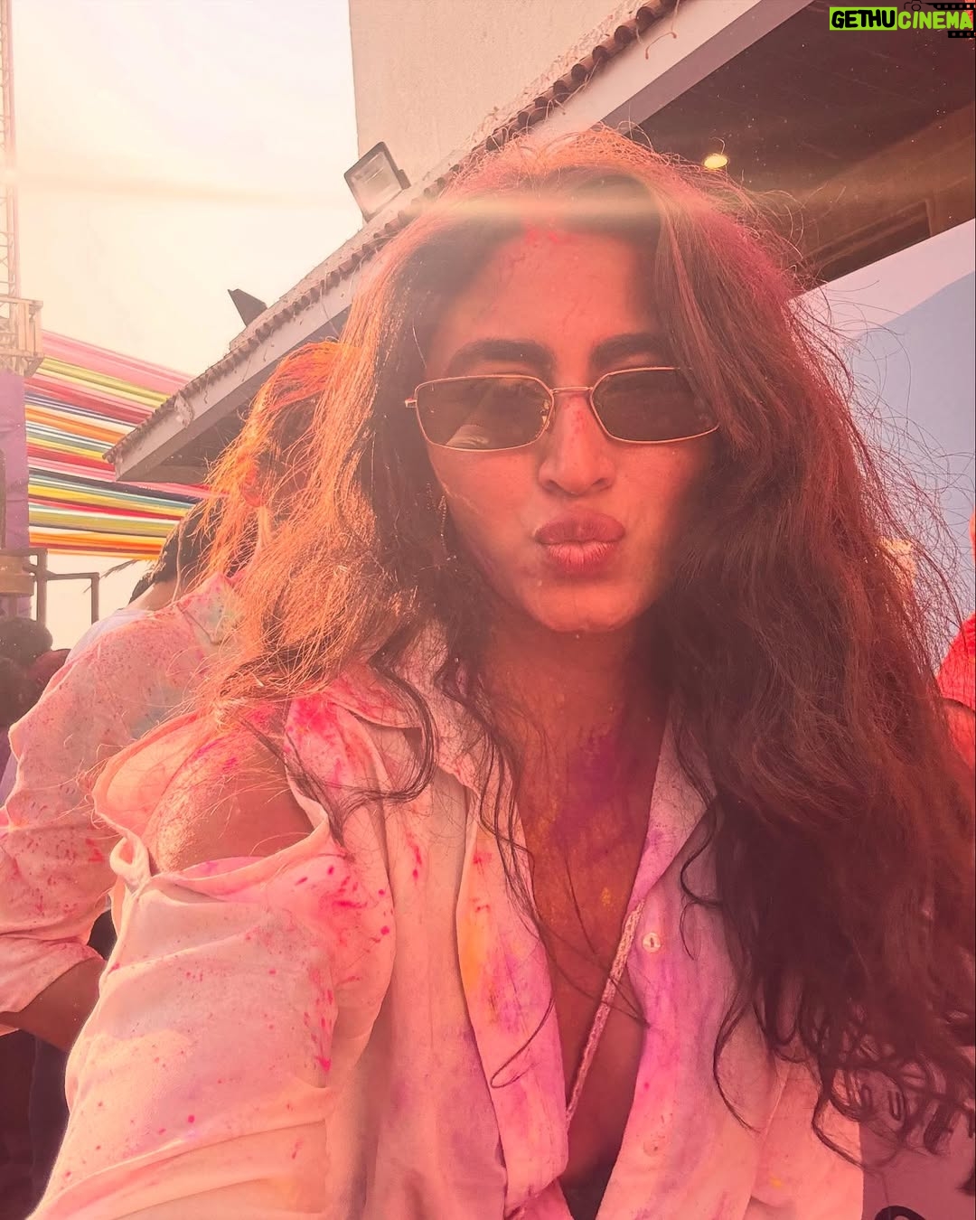 Katie Iqbal - 500 Likes - Holi #2025 🌈