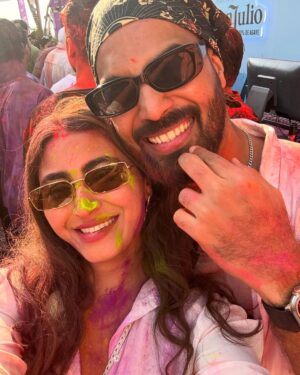 Katie Iqbal Instagram - Holi #2025 🌈