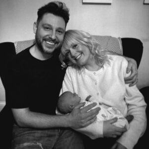 Katie Thistleton Instagram - Reuben Alexander Harris was born on the 6th March and he is THE CUTEST THING EVER. 
The love I feel for my incredible husband and this little tiny person we’ve made is almost too much for me to bear. 

I feel complete! And so grateful for our family and friends. And so in awe of/want to give a big hug to all the parents I know. And SO impressed with obstetricians and paediatricians and midwives. 
I will never be able to put into words the feeling I felt when I first saw him ❤️ We are loving our sweet little new life together as a family of 3 and feeling so very blessed. 
Ps. Reuben means ‘behold, a son’ and he was born to the Beatles ‘here comes the sun’ ☀️ obsessed.
