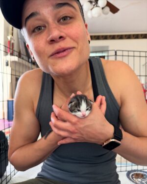 Katy O'Brian Instagram - Me after telling @thekyliechi I wouldn’t fall in love with our foster kittens. We’ll be socializing these babies soon so they’re not scaredy cats when it comes time for adoption. Thrilled to be working with @muttscouts again for this precious litter. They’ll be available for adoption when they’re around 2 months old. Stay tuned 💕