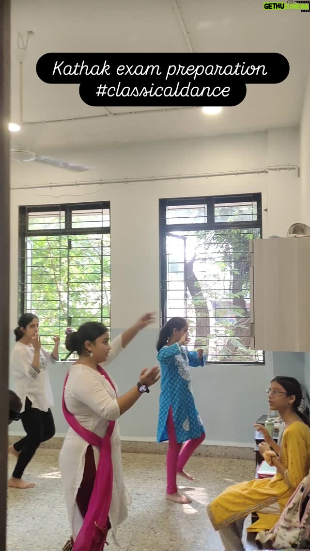 Kavya Ramani - 98 Likes - "In Kathak, I've found a rhythm that speaks to my soul, and a teacher who inspires greatness. Grateful for this journey. #Dedication #DanceLife" #kathakexam
#enjoyinglife💯
