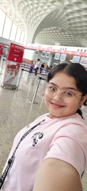 Kavya Ramani Instagram - My Journey to the USA❤️🎉 #emirates #usa #newyork #loveyouzindagi