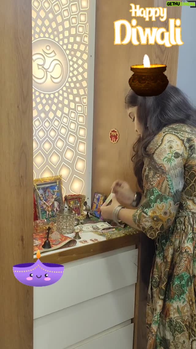 Kavya Ramani - 98 Likes - May this Diwali light up your life with joy, prosperity, and endless happiness! ✨🪔 Wishing you a sparkling and safe celebration with loved ones. #happydiwali #festivaloflights #celebration #happiness💕