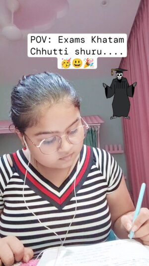 Kavya Ramani Instagram - POV: Exams Khatam 😃🥳🎉... Chhutti shuru