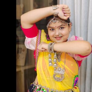 Kavya Ramani Instagram - Beauty is not in the face; beauty is light in the heart 💖