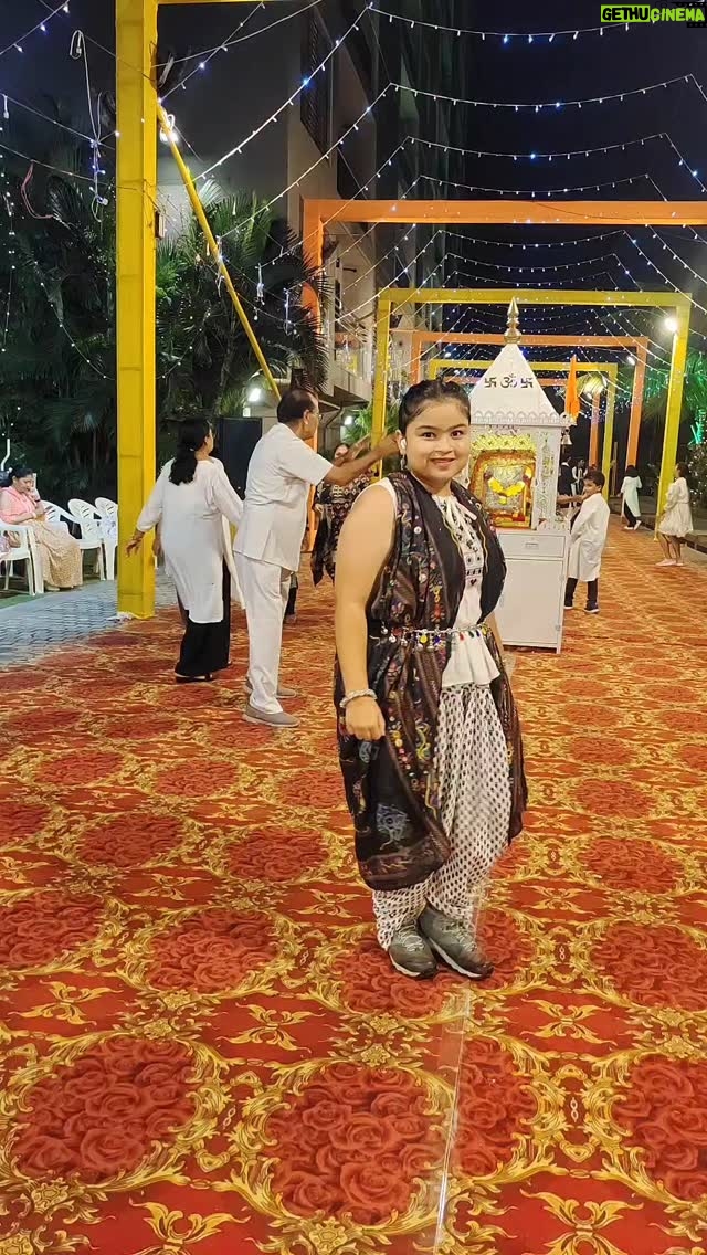 Kavya Ramani - 105 Likes - Ramti aave ma ramti aave #garba #gujarat #NavratriInCarolina #navratrivibes