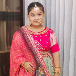 Kavya Ramani Instagram - Beauty is not in the face; beauty is light in the heart 💖