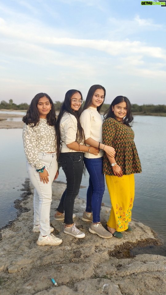 Kavya Ramani - 146 Likes - Butterfly butterfly 🦋#dancingdancing #mastiunlimited 💖