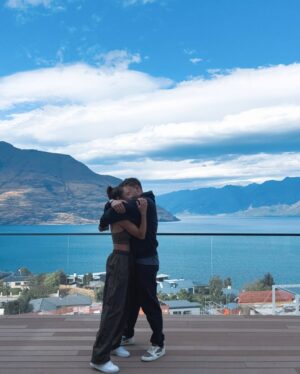 Kayla Itsines Instagram - 📍 Queenstown, New Zealand