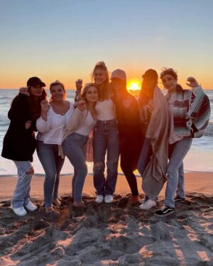 Kelsey Owens Instagram - Happy 31st birthday to the girl who walked into my life when I was just 20 and instantly became my best friend. From the whirlwind of a reality show to meeting our husbands on that very same show, from weddings to building beautiful lives—yours with two sweet kiddos, ours with a very spoiled dog—I wouldn’t trade a single moment of this journey with you.

Madisson, you are one of the kindest, most genuine souls I’ve ever met and I feel so damn lucky to call you my friend! I hope today is filled with baby giggles, terrible dance moves, and the kind of laughter that makes your stomach hurt.

Love you forever! Now hurry up and move here already! 

What phase of Madisson & Kels is your fav?💭
