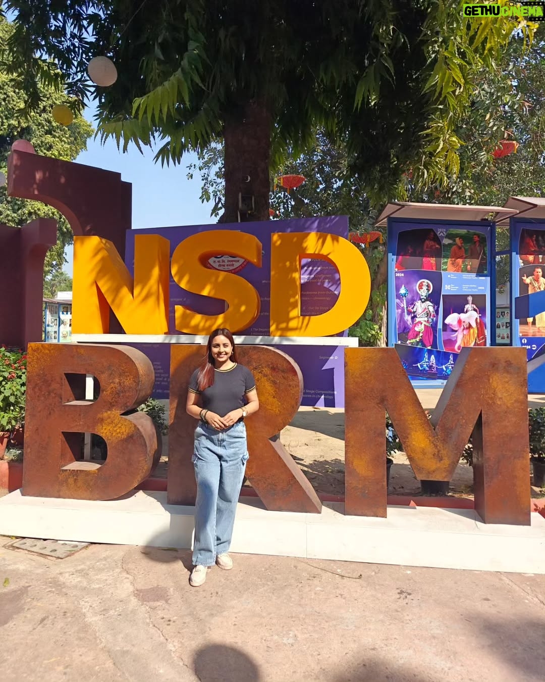 Khushboo Kamal - 10.5K Likes - Had a quick visit to NSD this time on my Delhi trip..
#actorinsideme #theatre #training #passion #foreverlove #star #bornactor