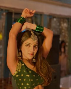Actress Khushi Dubey HD Photos and Wallpapers March 2025