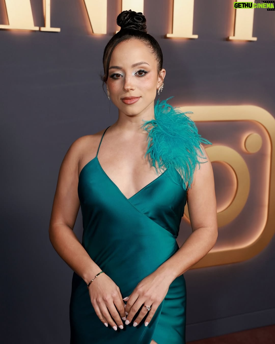 Kiana Madeira - 14.9K Likes - Oh, how we danced 😍 Thank you @vanityfair for having us at the Young Hollywood Vanities Party ♥️ 

📸 @shotbyorion 
👗 @mrenriquemelendez 
💁🏽‍♀️ @chousner 
💄 @taylourchanel 
👏🏽 @tfg.pr 
🪡 @auntfunkyscloset 
♥️♥️ @alyssa_rabie & @meganzina 

#VFVanities
