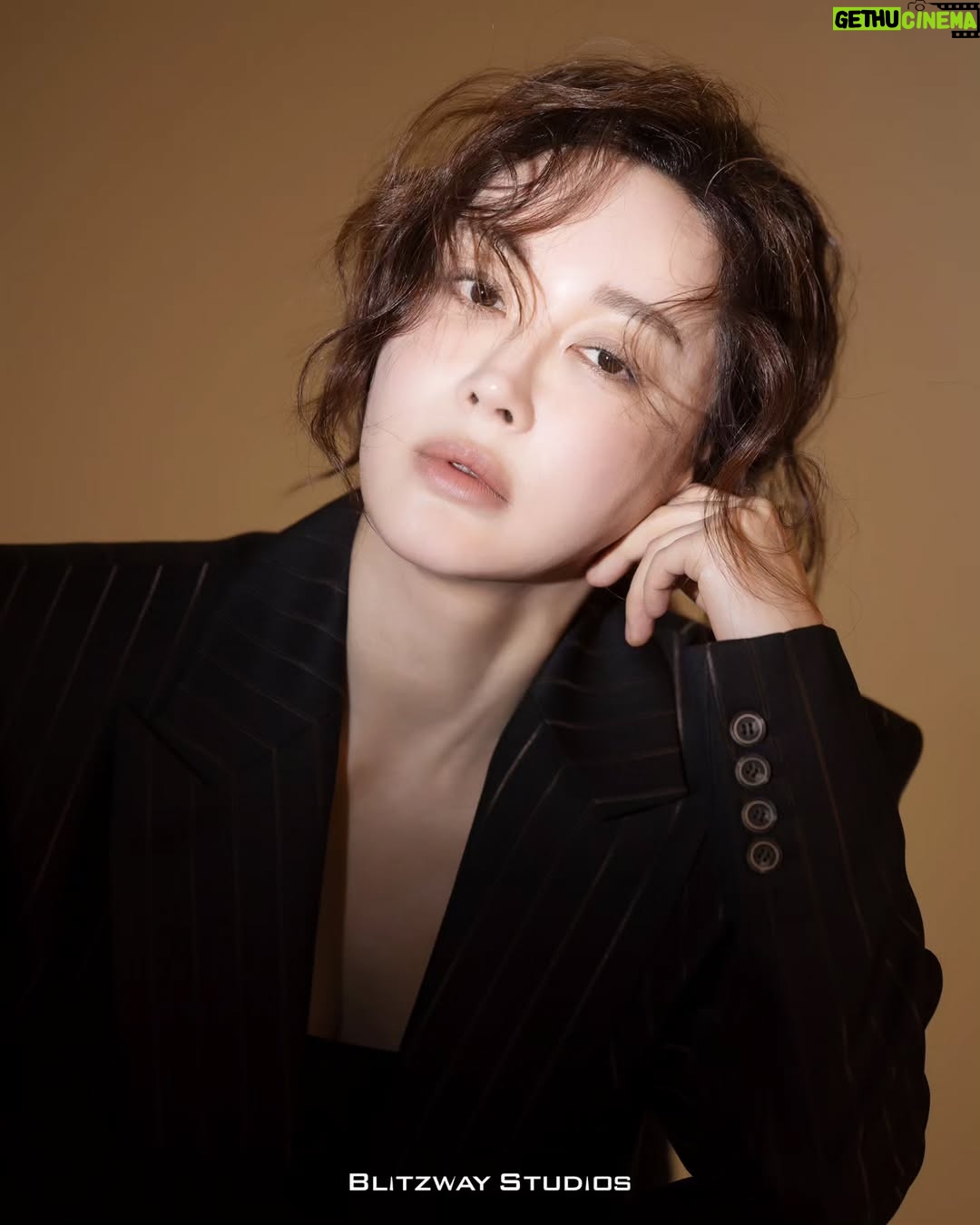 Kim Hye-eun - 5.1K Likes - 마리끌레르 비하인드
@blitzway_ent
#아티시차차 #모아위파니 #김보라스탈리스트
