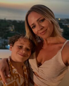 Actress Kimberley Walsh HD Photos and Wallpapers February 2025