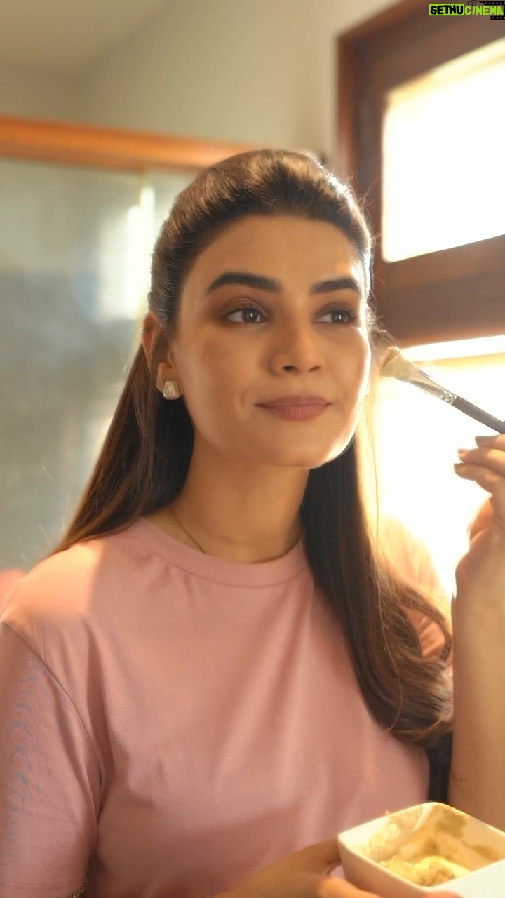 Kiran Haq - 4.1K Likes - Radiant glow, courtesy of BNB’s Rice Extract Glow Kit!
This powerhouse formula and natural ingredients have given me a show-stopping Glow.
Their products are 100% Organic, paraben-free, and dermatologically tested - a triple win for my skin!
Get your glowing bundle at:
www.bodynbody.com
www.bodynbody.co
www.bodynbody.shop
PR: @aneehafeez
📹: @bilalsheikh477
#aneehafeez