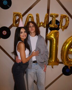 Klaudia El Dursi Instagram - Moja Wielka Miłość, moje pierwsze dziecko, moja motywacja, mój przyjaciel 
Wszystkiego Najlepszego Synku🤍