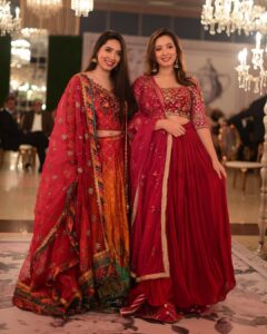 Actress Komal Aziz Khan HD Photos and Wallpapers May 2022