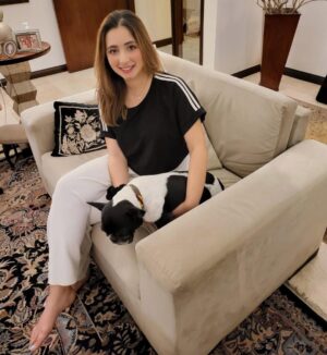 Komal Aziz Khan Instagram - Twinning 🐾