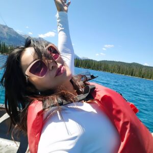 Komal Rizvi Instagram - Stunning lakes and mountains in Banff, Canada! 
#lastweek
