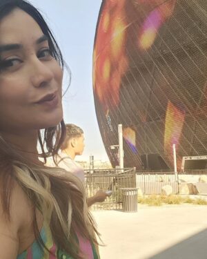 Komal Rizvi Instagram - 🌎