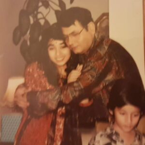 Komal Rizvi Instagram - Happy Birthday Abu!!!
I love you ❤️
Allah aapko puray qainaat ki sehat, sakoon, aur khushiyaan atha farmaye. 
Ameen 🤲
