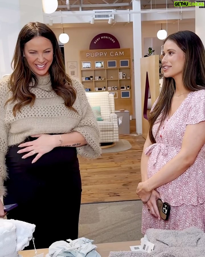 Kristen Doute - 26.8K Likes - The best pregnancy advice comes from a mom friend (…who’s also expecting!🤰) Take it from The Valley co-stars and friends Kristen Doute and Nia Sanchez, who recently stopped by Babylist Beverly Hills.
#bravo #babylist #babyregistry