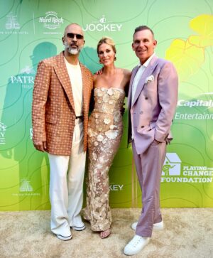 Kristen Taekman Instagram - @playingforchangefoundation you have done it again!! Congratulations on an amazing night for a wonderful cause!! @jmtaekman ❤️🎶