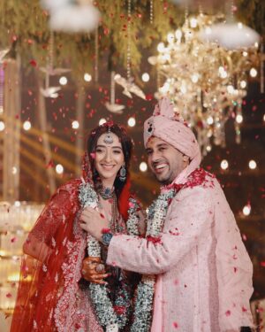 Kritika Avasthi Instagram - From the first trial to the final walk down the aisle ✨.
Every stitch, every jewel, every moment led to transforming me into the bride of my dreams 🥰. 
Happy 3 months to us @piyushk003 ♥️
Bridal lehenga @studybyjanak 
Bridal Jewellery @multanijewellersofficial 
MUA @arshhia_19 
PC @theweddingmantraproductions 
.
.
.

#pikaboo #2024 #bride #groom #newlyweds #3months #happy #love #red #wedding #wedmegood #piyushkhatter #kritikkaavasthi #bridal #bridalmakeup #bridaljewellery