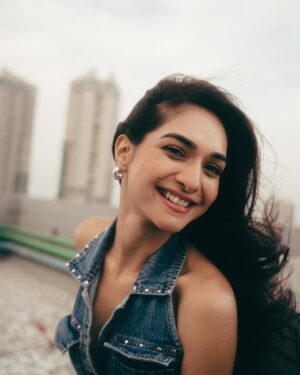 Kritika Singh Yadav Instagram - Captured by @dieppj