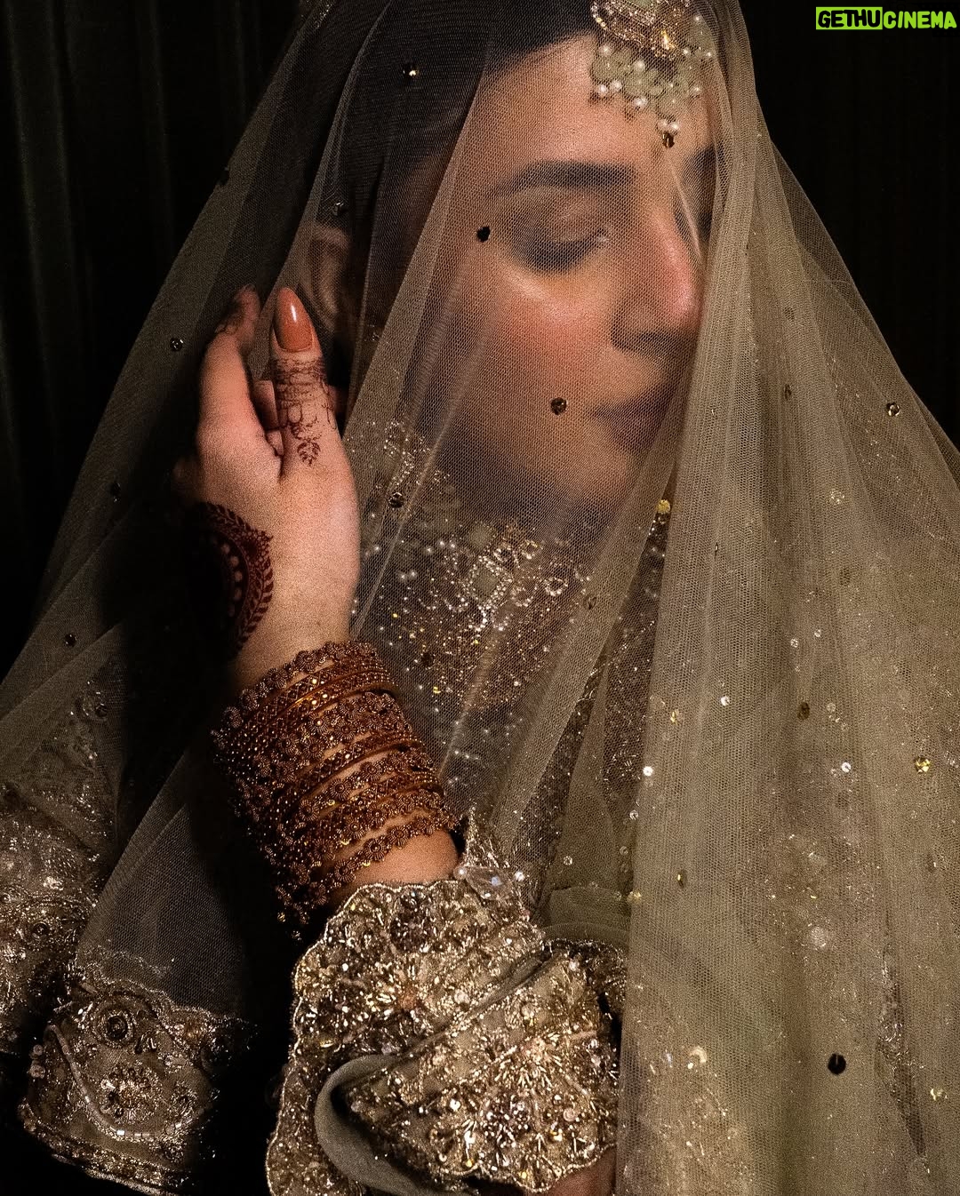 Kubra Khan - 257.6K Likes - I wanted to Sparkle. @hijabomer you made me sparkle. Thank you. - Few glimpses of a beautiful night filled so love and laughters. Thank you @yrattamedia for such beautiful memories. And of course, my glam up by none other than @mubsher.bhatti