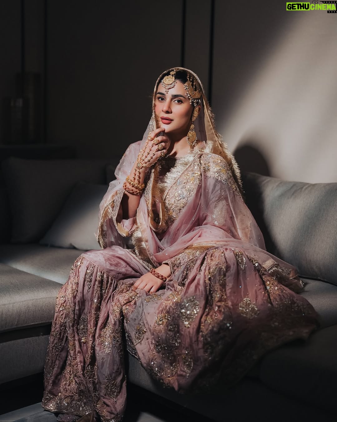 Kubra Khan - 352K Likes - I couldn’t have asked for a prettier jora to get Ruksat off in. @haseensofficial thank you so much for bringjng my vision to life ❤️🥰 You've won my heart 🥰❤️
❤️ @syedsaqlain1 for capturing it in such a beautiful way 🙏🏼🥰