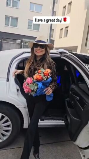 La Toya Jackson Instagram - Have a great day!🌹