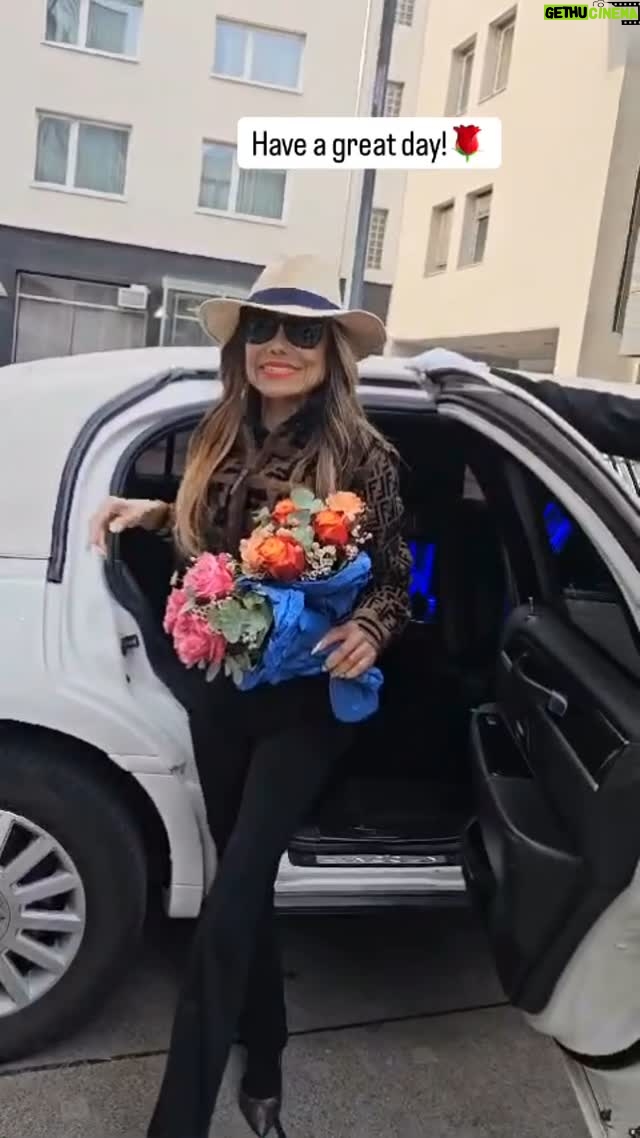 La Toya Jackson - 8.6K Likes - Have a great day!🌹