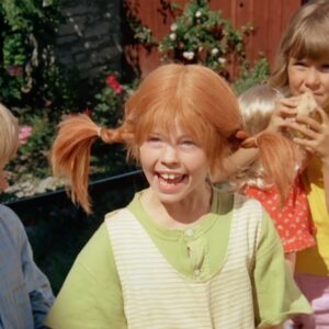 Laleh Pourkarim Instagram - Pippi långstumps födelsedagssång. 

Jag blev väldigt glad men också nyfiken när jag fick frågan om att få göra Pippis födelsedagssång. 
Hur skulle den låta egentligen? Kanske en sång där Pippi fortfarande är starkast i världen men nu även i eftervärlden och där de stora frågorna i livet handlar mest om vad man har lust med, där ett malligt ”jag får se vad jag vill” är den enda stora sanningen att förhålla sig till. 

- Laleh