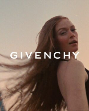Larsen Thompson Instagram - IRRESISTIBLE IS CRAZY🤍
I’m so grateful to be part of the new
@givenchybeauty Irresistible fragrance campaign… brings out the youthful, ethereal, and adventurous side of ourselves. #IrresistibleIsYou