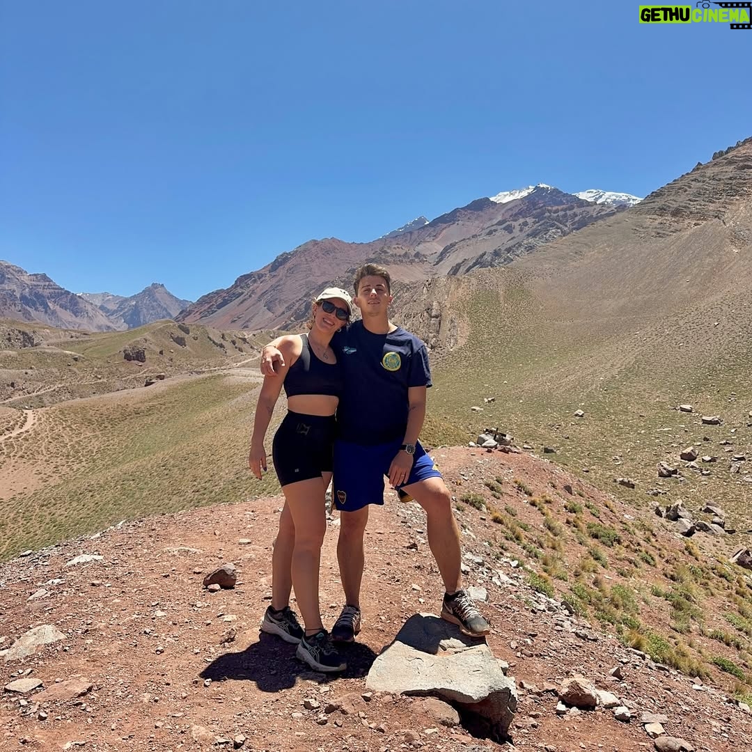 Laura Esquivel - 14.6K Likes - 🍷✨ un poco de las hermosas vacaciones.. que fueron hermosas porque las compartí con la persona mas genial del planeta ❤️ @facucedeira