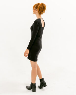 Laura Spencer Instagram - This year @dressember has 8 new dresses in their collection made by women working at @elegantees. Elegentees provides a dignified working environment paying employees 2-3 times the minimum wage in order for overcomers of human trafficking to help stabilize a new, independent life for themselves. I was asked to design one of the dresses, which was such an honor! Check out more of the designs on the Dressember website and learn about their fundraiser in December as well as their partnership with Elegentees. I’ll be taking over the Dressember instagram next week with ways to style “The Laura” dress and sharing about the design (and life) inspirations. 
The Laura is available in sizes XS-XL in olive green, black, and grey stripes. 15% off pre-orders before October 1st! #dressember #itsbiggerthanadress 📷 by @photography.mcfarlane