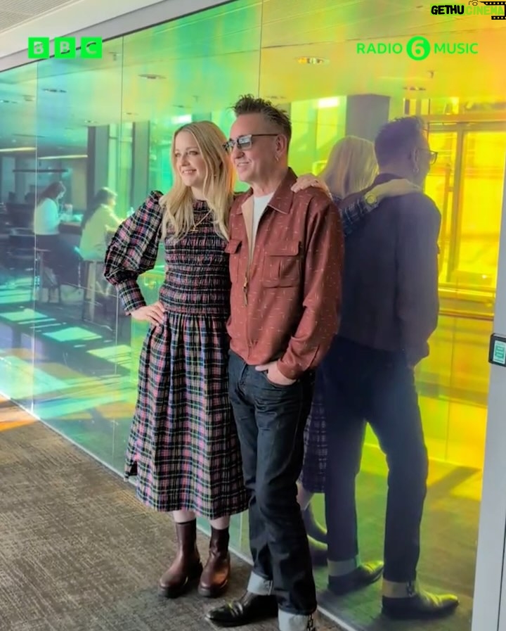 Lauren Laverne - 2.2K Likes - What a gorgeous session from @richardhawley ✨
Listen to the session and his chat with Lauren on @bbcsounds and on your Smart Speaker