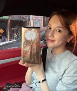 Actress Lee Ayumi HD Photos and Wallpapers March 2025