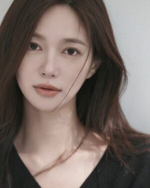 Lee Elijah Instagram - ㅡ🌸