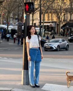 Actress Lee Si-young HD Photos and Wallpapers March 2025