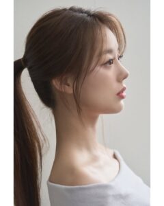 Actress Lee Yoo-jin HD Photos and Wallpapers June 2025