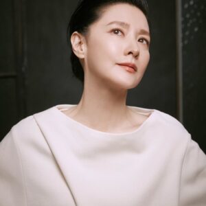 Lee Young-ae Instagram - @louisvuitton 
@allurekorea 
#은수좋은날  #kbs드라마