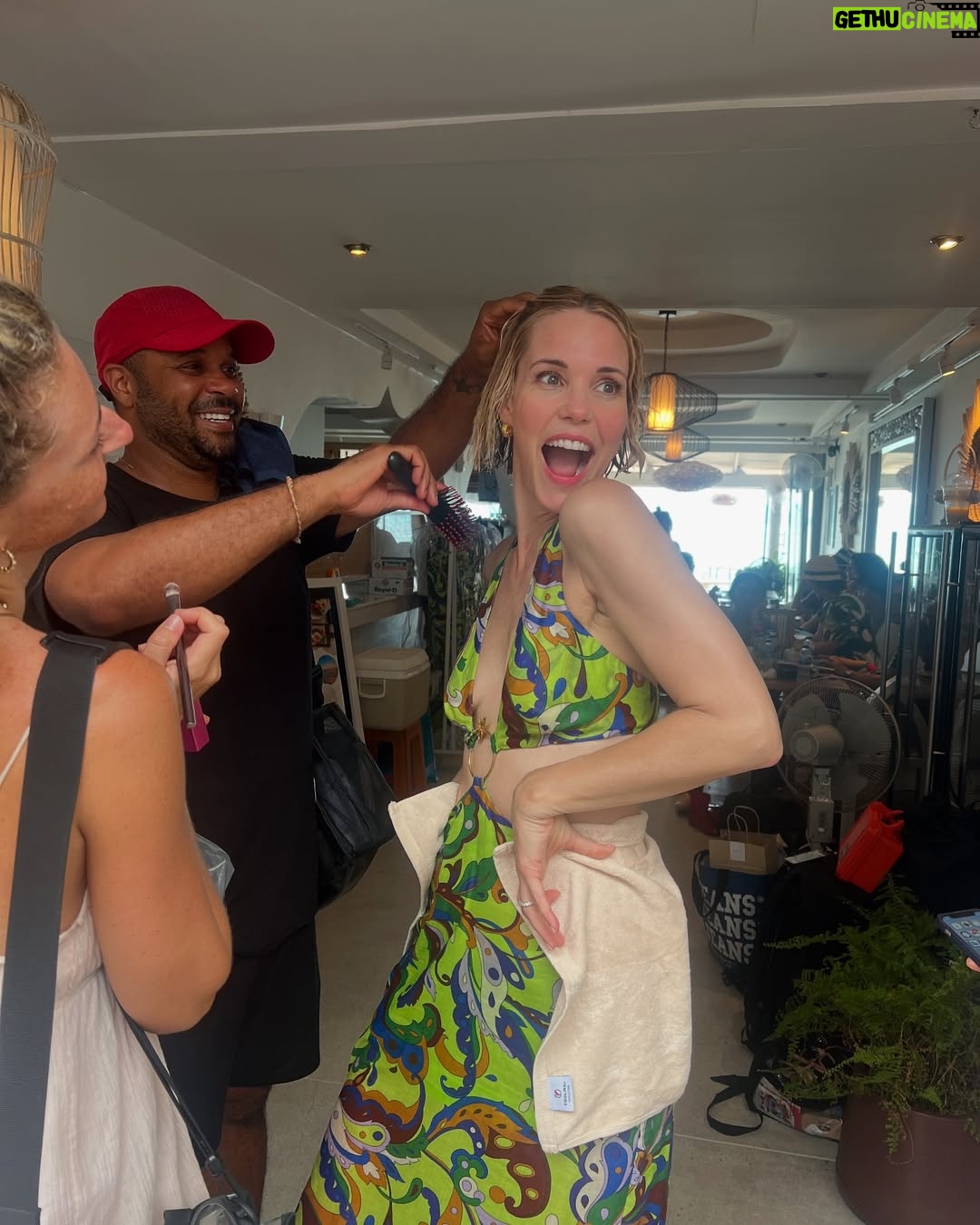Leslie Bibb - 26.5K Likes - half way through...
another round of
@thewhitelotus #bts...
enjoy episode four and a look
at our time in the land of a thousand smiles...
🪷 @streamonmax @hbo