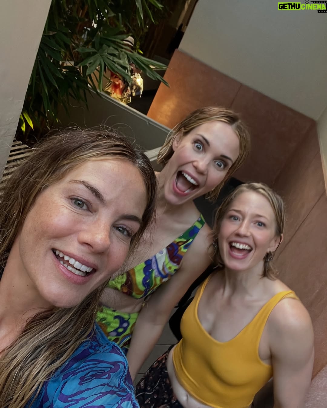 Leslie Bibb - 26.5K Likes - half way through...
another round of
@thewhitelotus #bts...
enjoy episode four and a look
at our time in the land of a thousand smiles...
🪷 @streamonmax @hbo